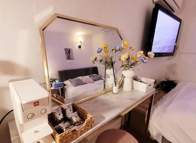 Gaon Stay #Sillim Stn 2Min #Airport Bus 1Min #Gangnamhongdae 20Min #Yeouido10Min #Longtermstay Discount #Healingproperty