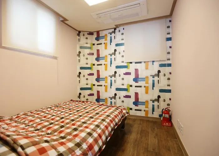Cube Guesthouse
