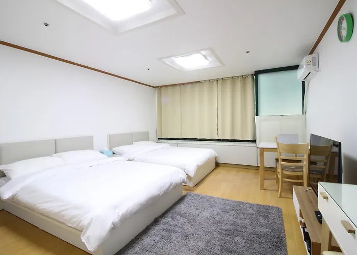 Hongdae Kim\'S House