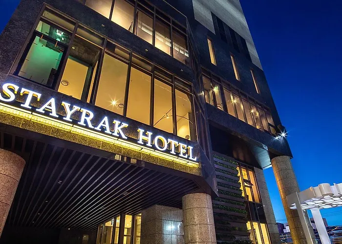 Stayrak Hotel