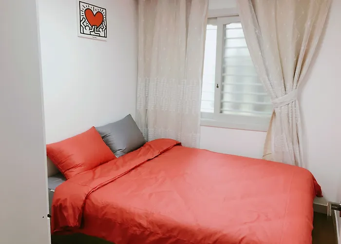 Elisha\'S House