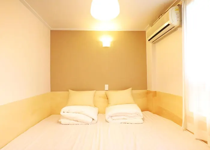 Myeongdong Lemon Guesthouse