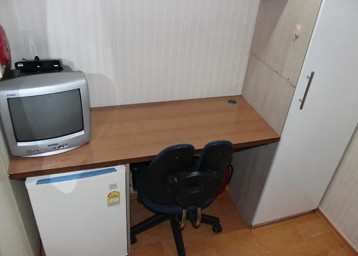 Living Castle Single Room