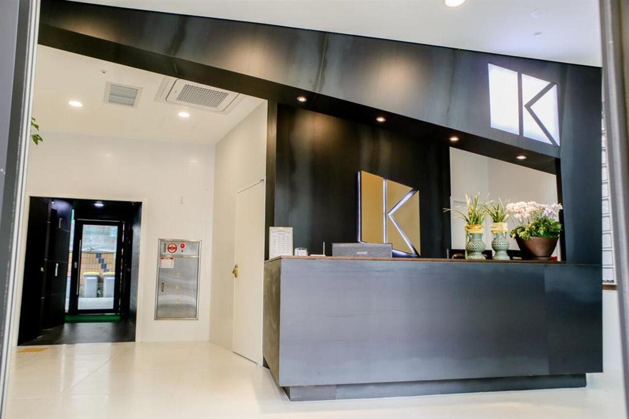 Khan Hotel