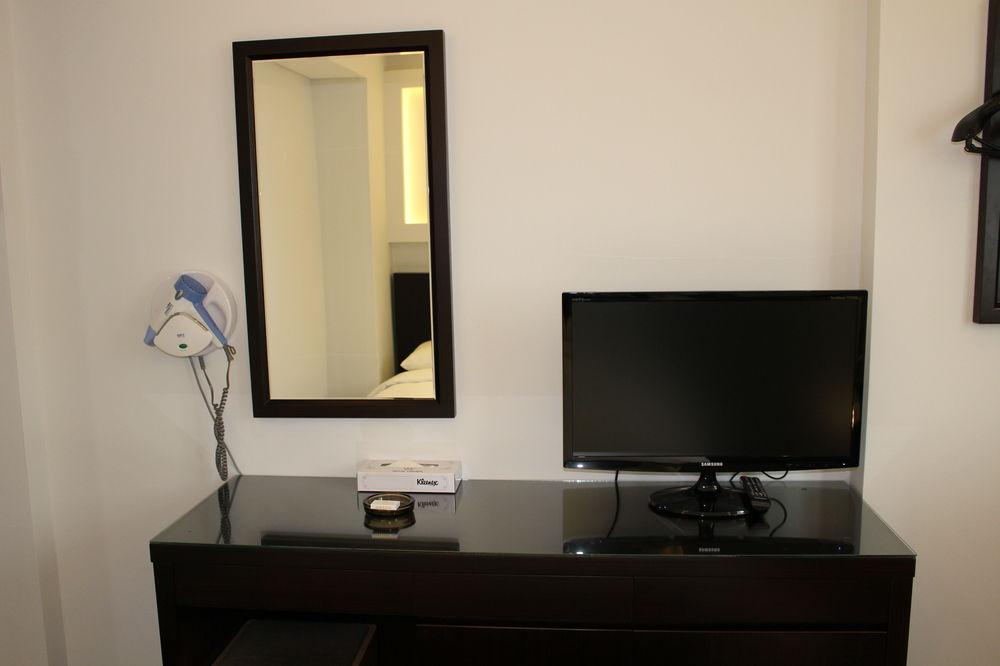 Crown Insadong 3*