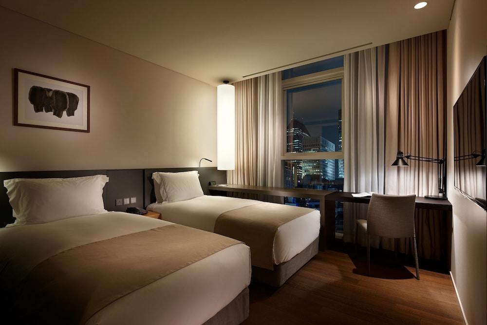 Shilla Seocho Gangnam Station Hotel 4*