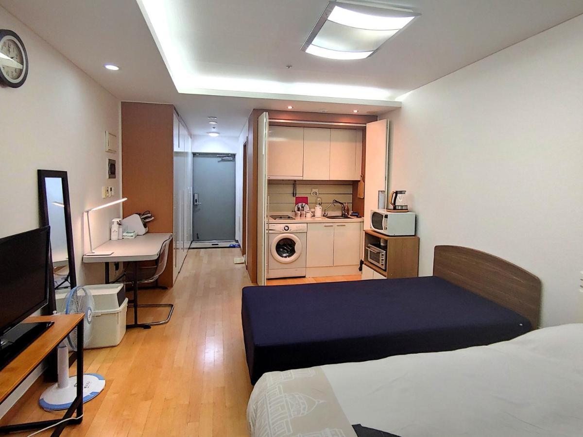 Khan Apartment Seoul