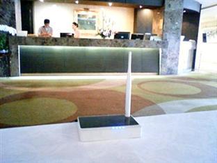 Hankang Hotel 3*