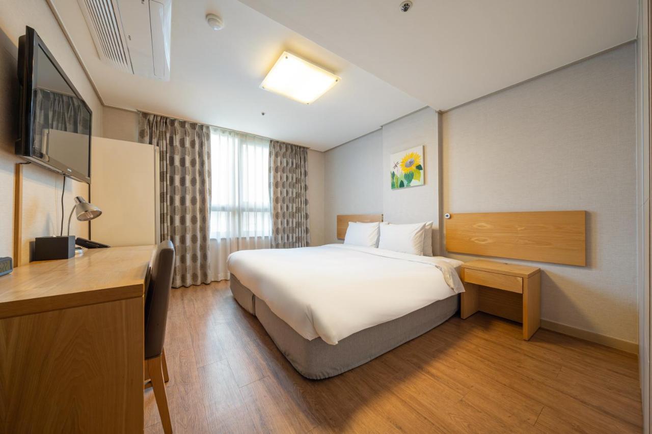Ramada By Wyndham Dongdaemun 3* Seoul