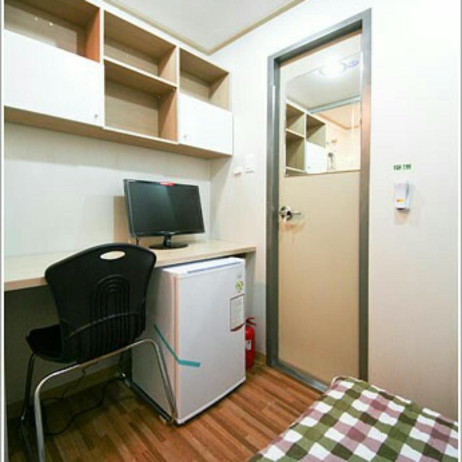 Happy House * Seoul