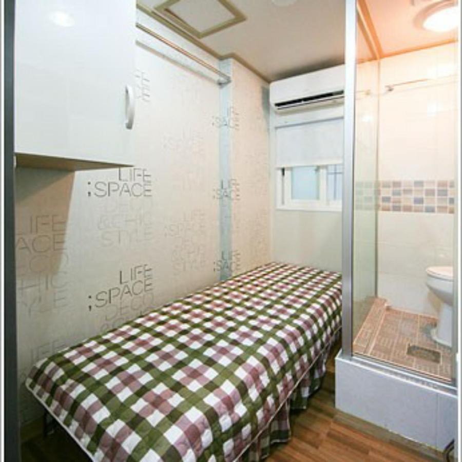 Happy House Seoul