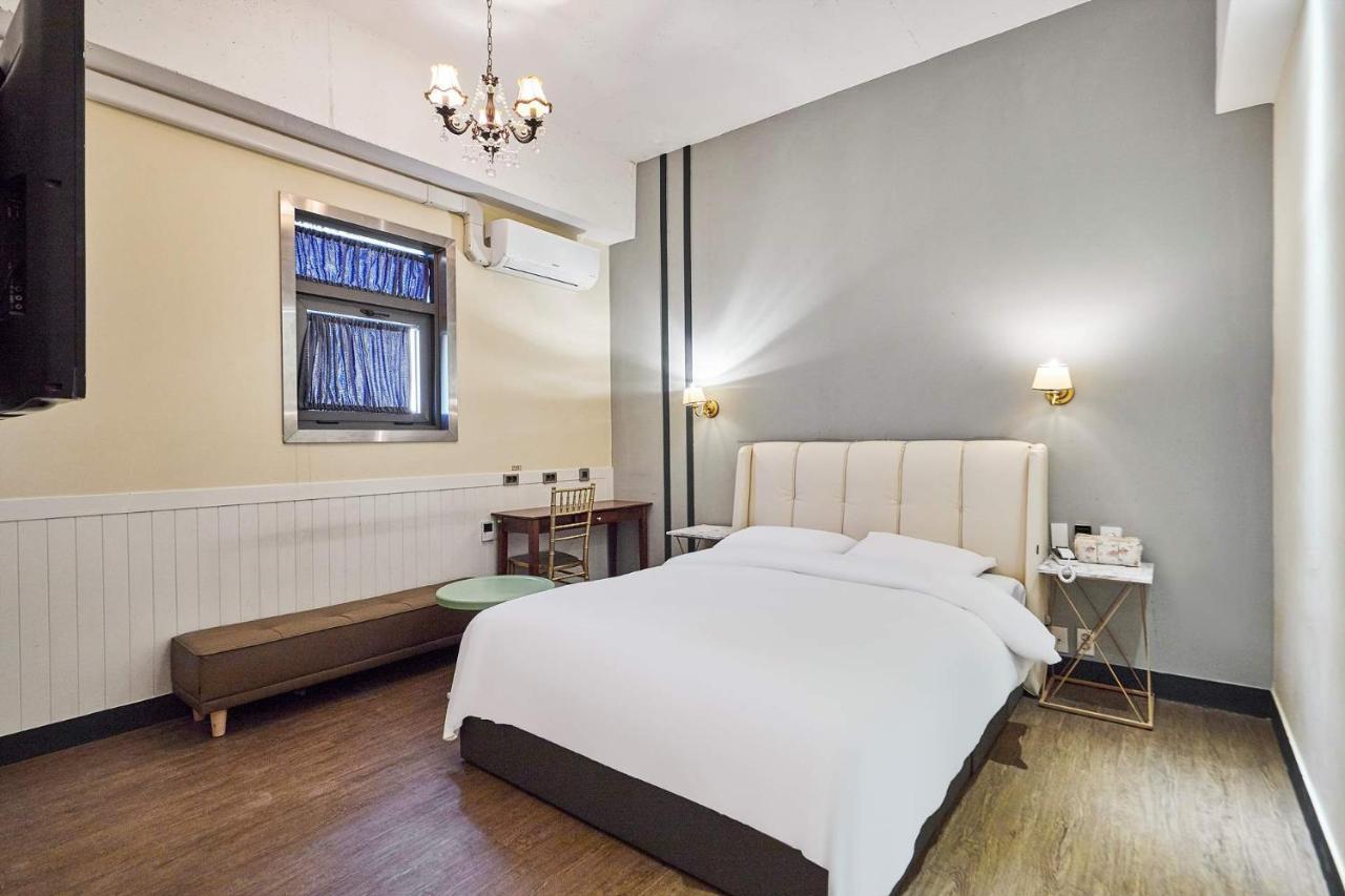 Hotel 648