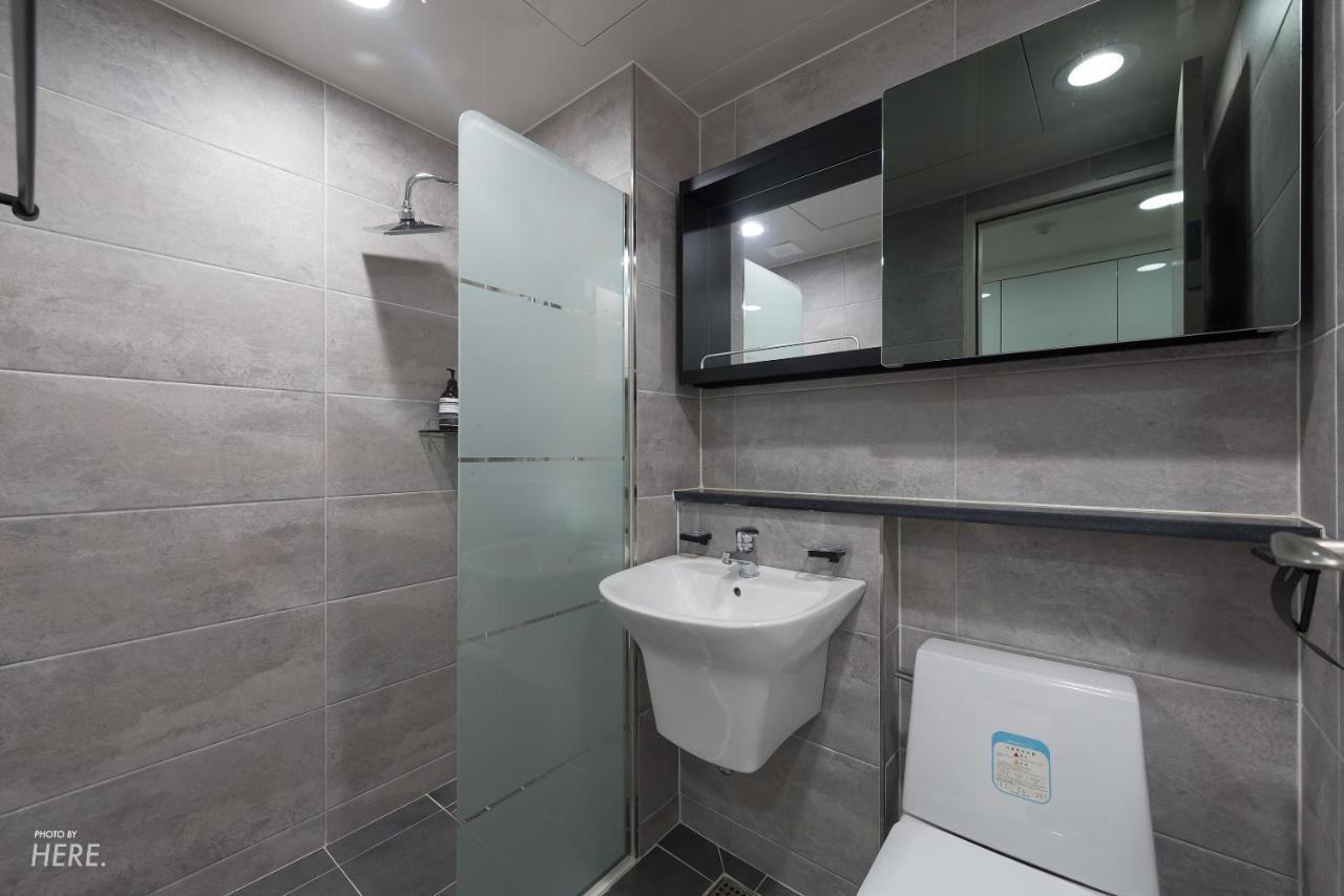 Cozy Duplex In Hongdae