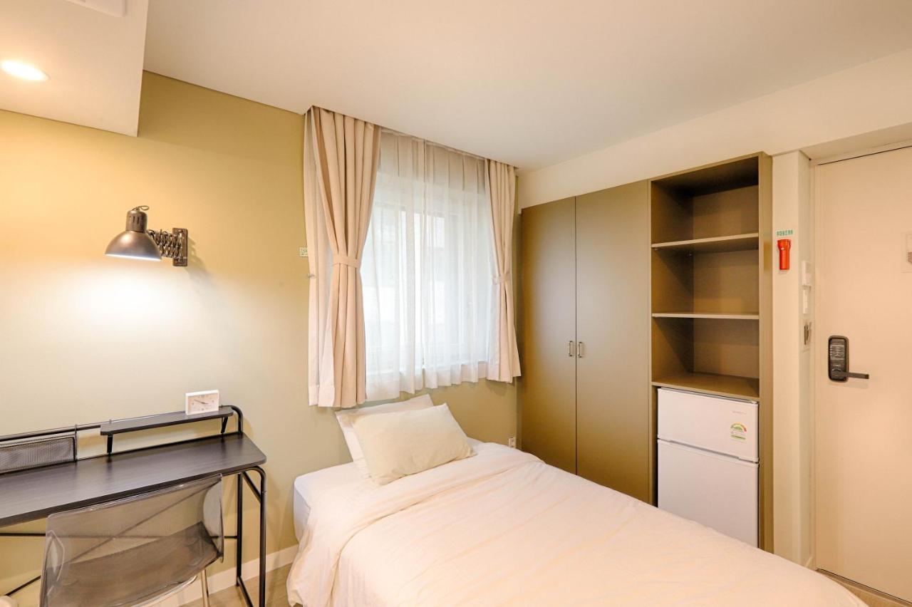 Upflo Hostel Seoul