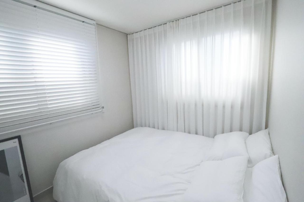 Lovely House Hongdae *