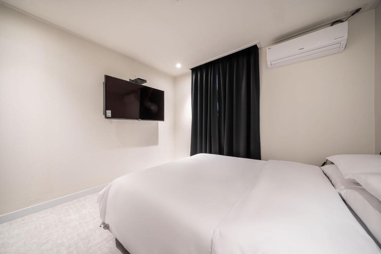 Greaten Hotel *