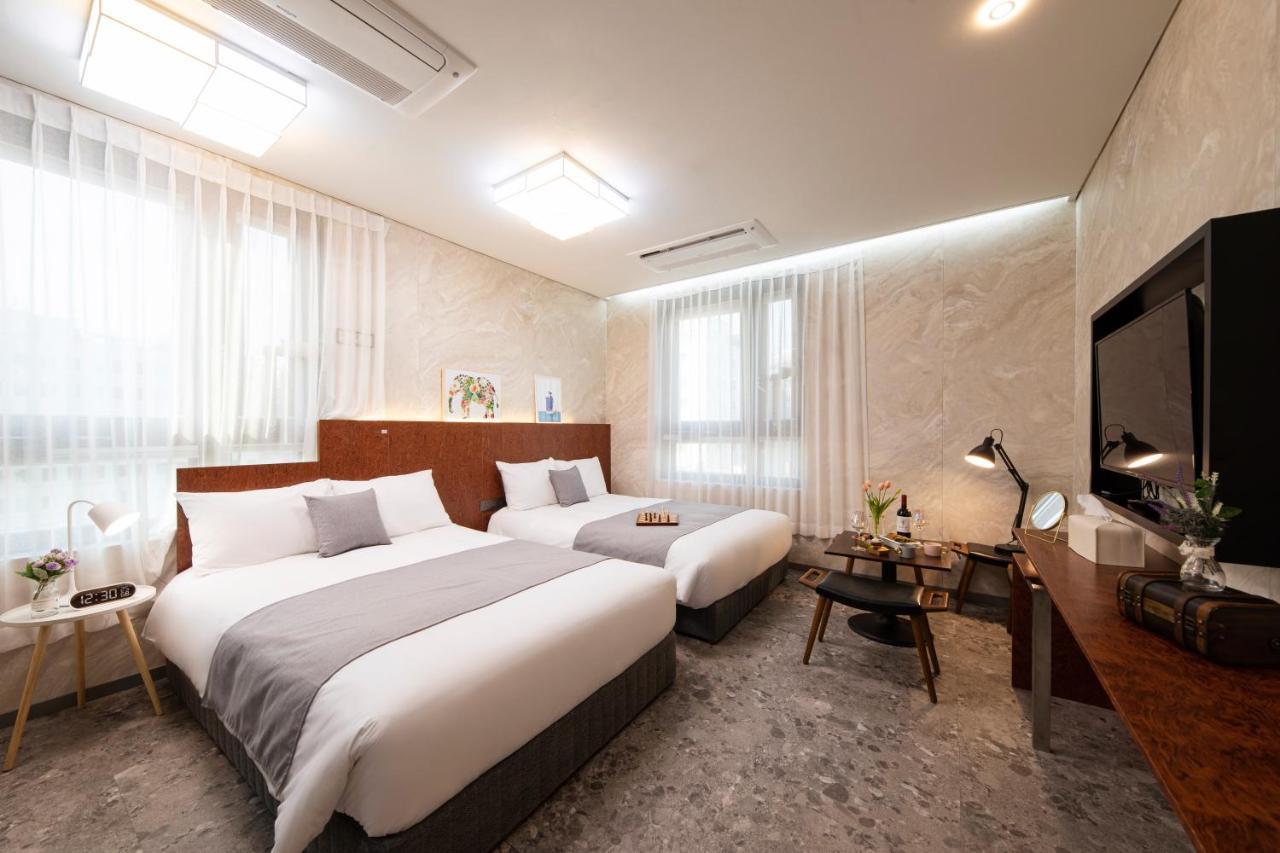 Dm Hotel Seul
