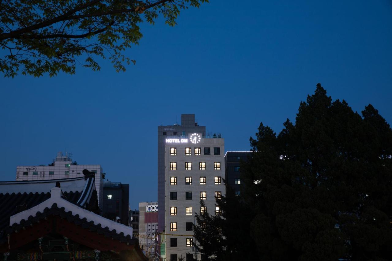 Dm Hotel