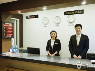Hotel M. Biz