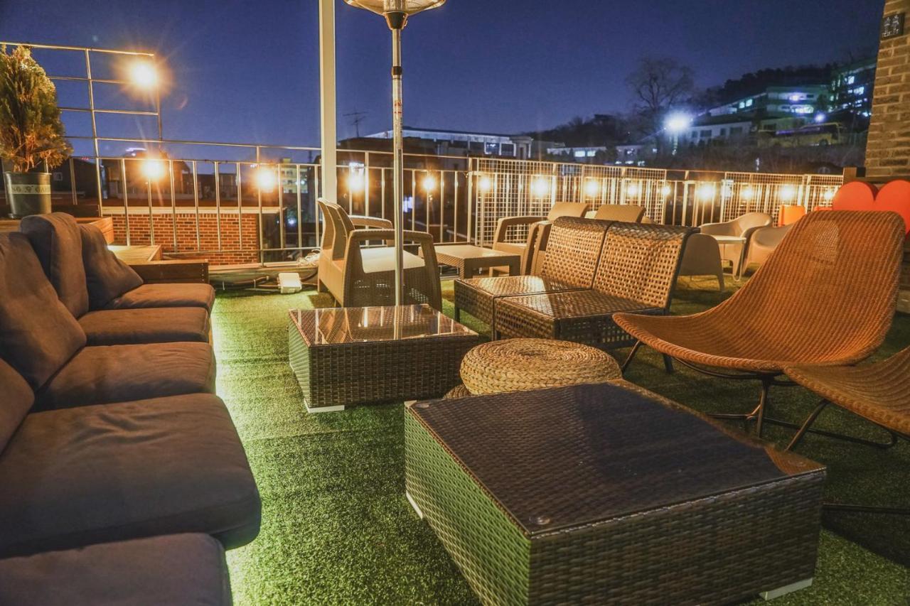 Myeongdong Artmonstay Guest house