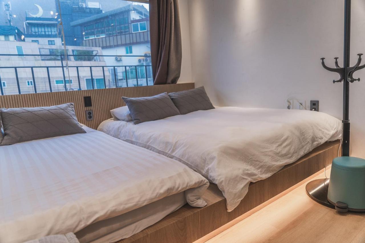 Guest house Myeongdong Artmonstay