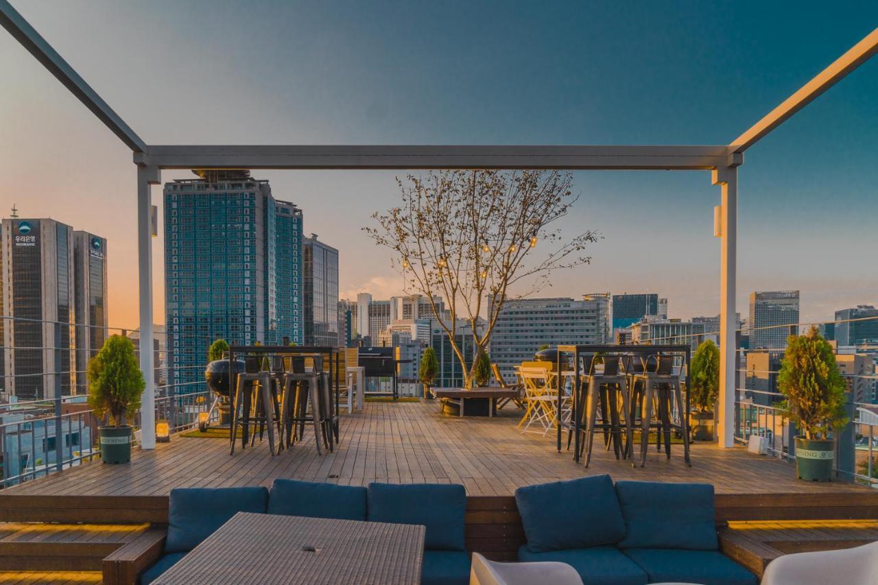 Guest house Myeongdong Artmonstay