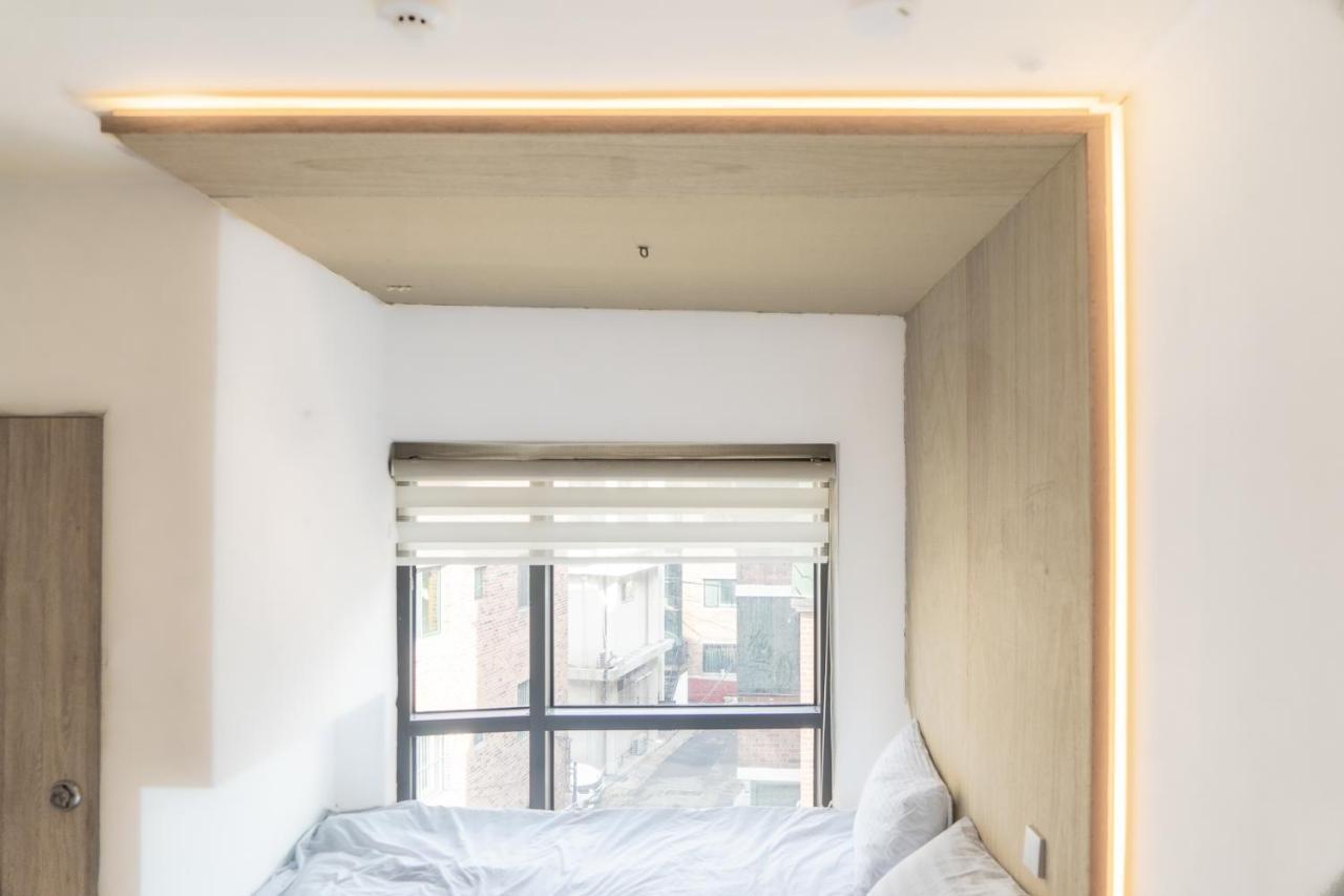 Myeongdong Artmonstay 2*