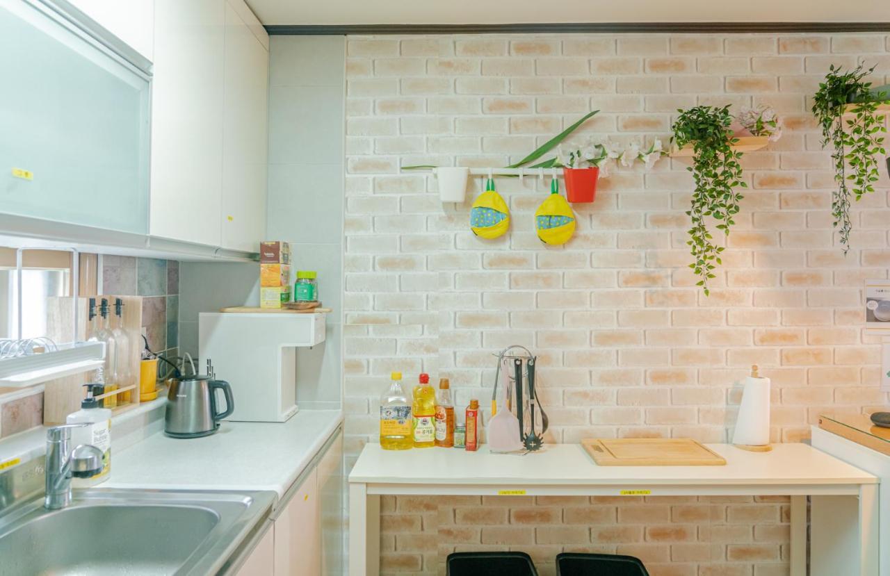 For Family Group, 4min To Station Apartment