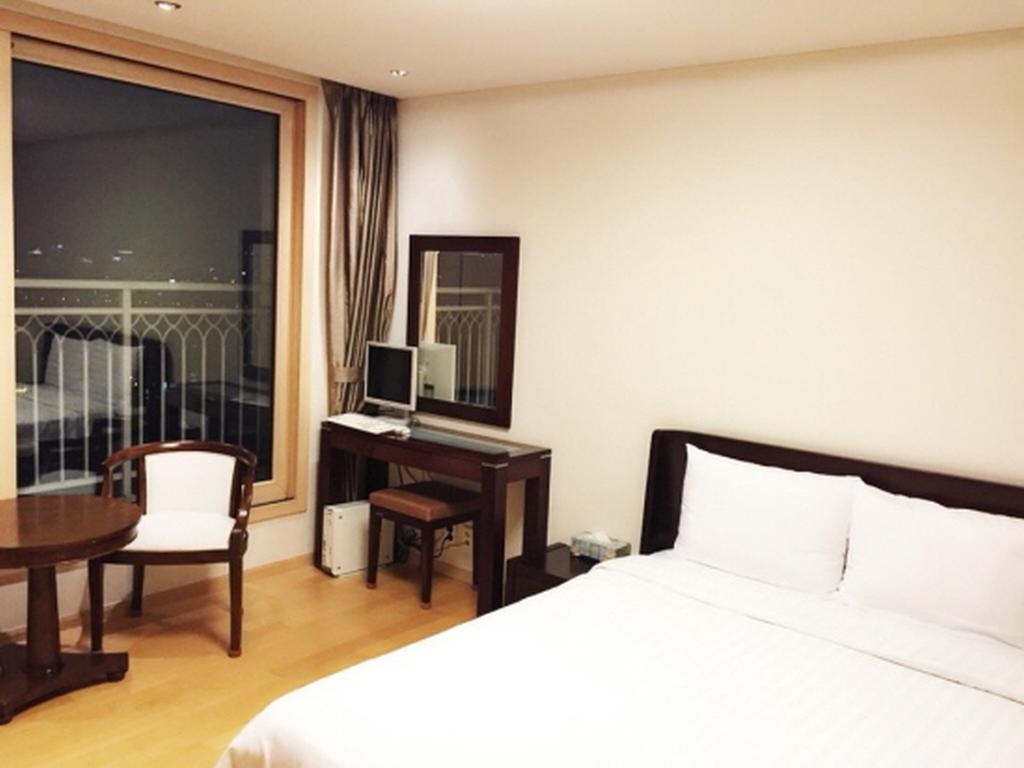Aparthotel Human Starville Cheongdam Seoul