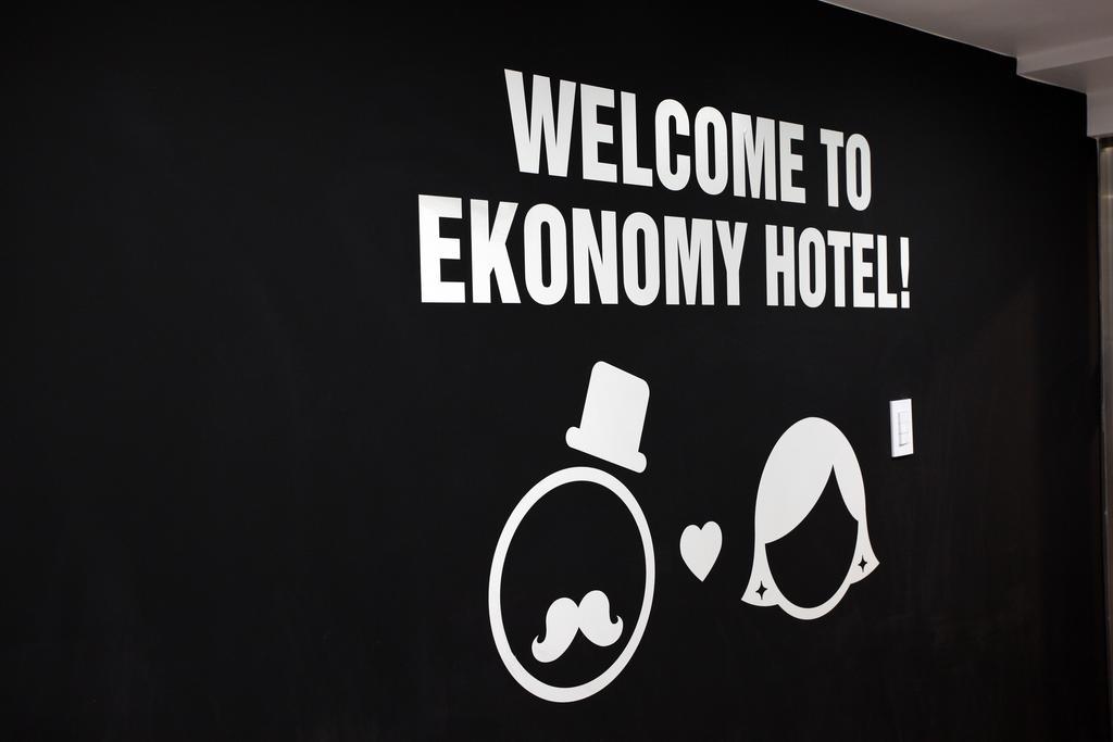 Hostel Ekonomy Myeongdong Premier *