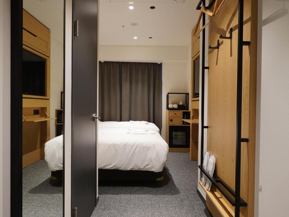 Henn Na Myeongdong Hotel 4*