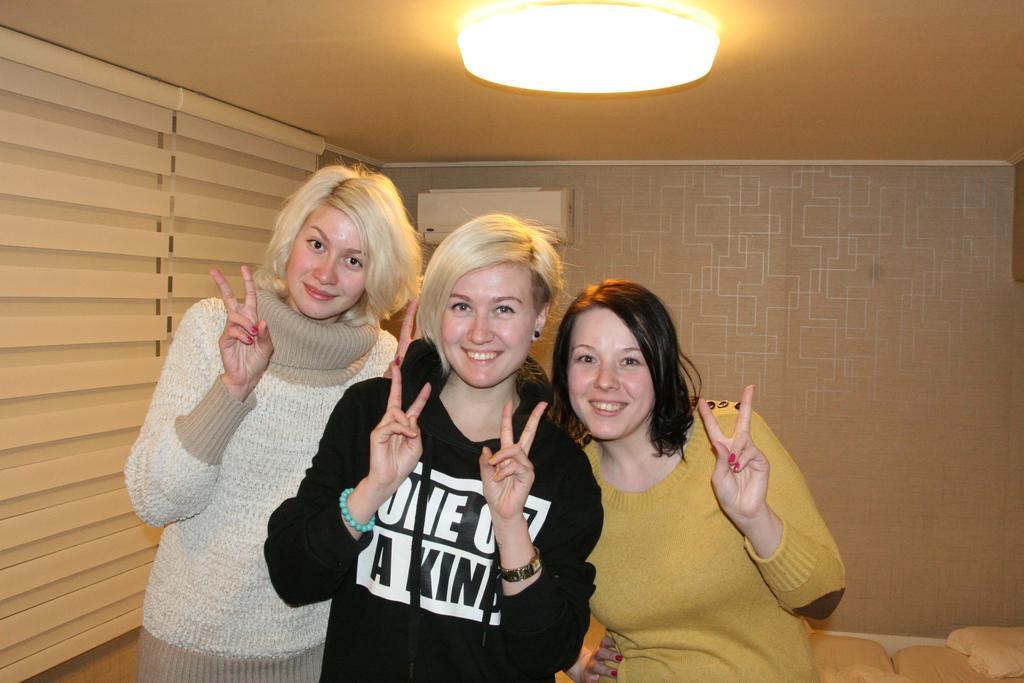 Crib 49 - Foreigner Only 2* Seoul