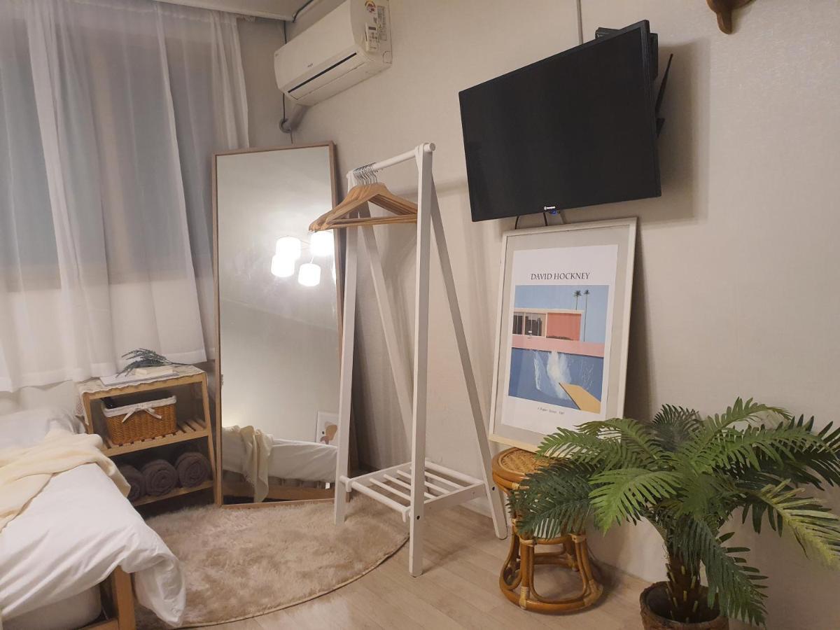 Apartment Hongdae Min House 2 Seoul