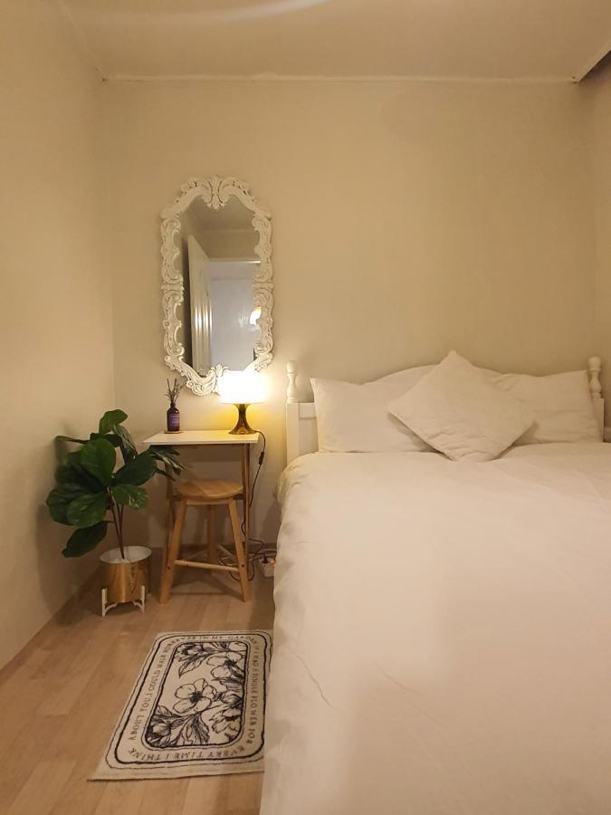 Hongdae Min House 2 Seoul