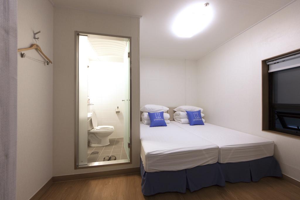 K-guesthouse Myeongdong 2 2*