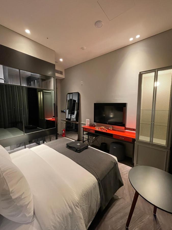 Junibino Hongdae Hotel