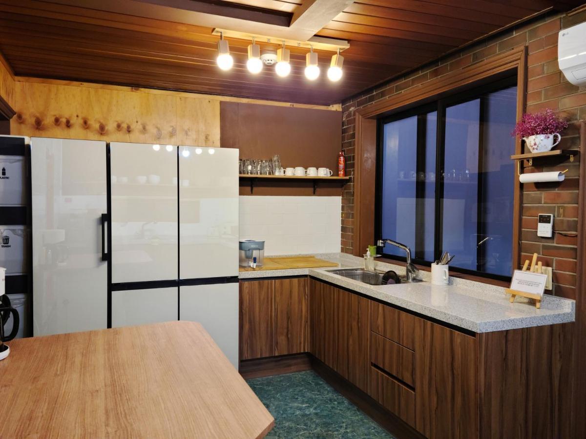 Batwo - For Foreigners Only Guest house