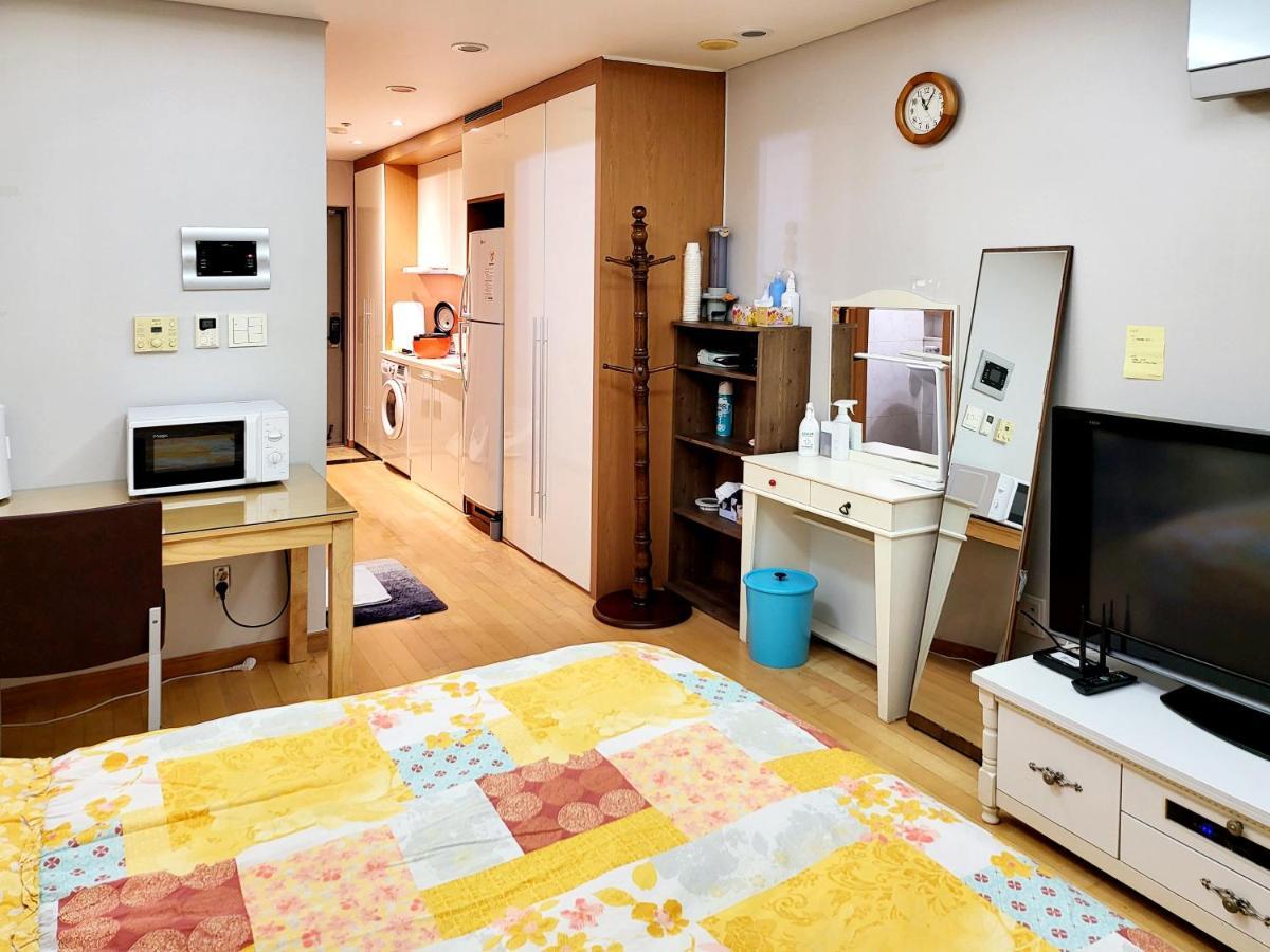 Khan Apartment Seoul