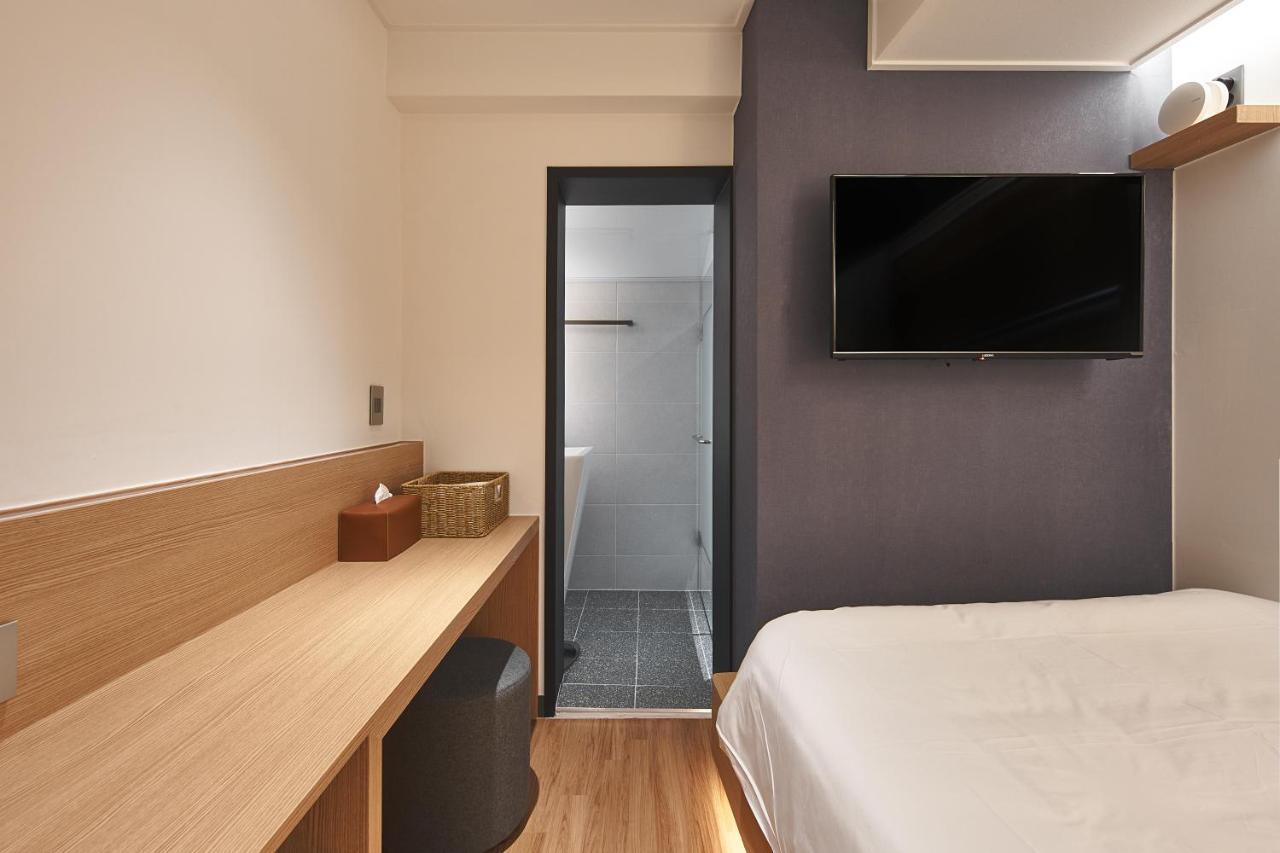 Butlerlee Bricks Hostel Seoul