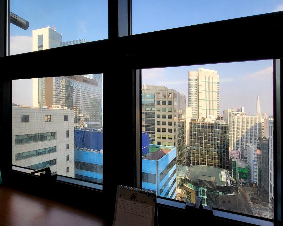 Khan Apartment