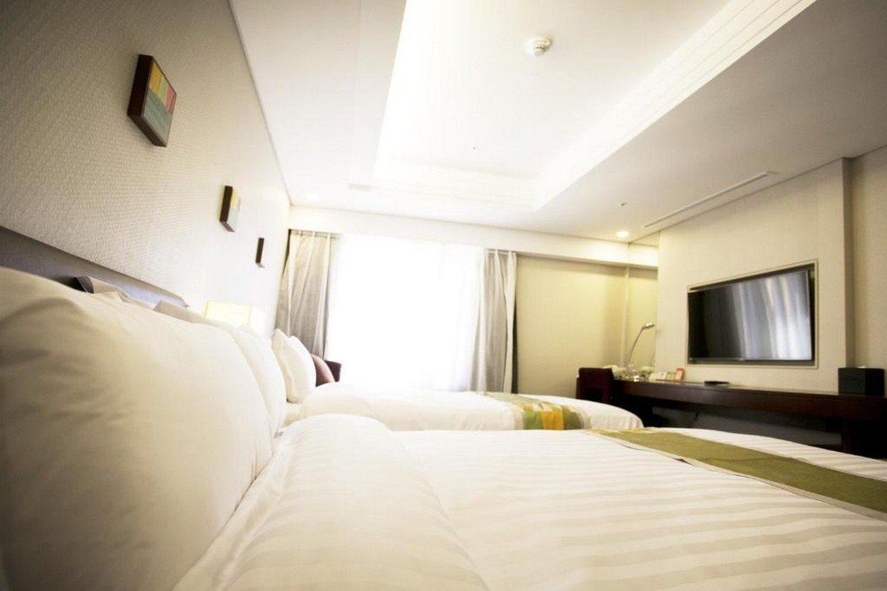 Garden Hotel