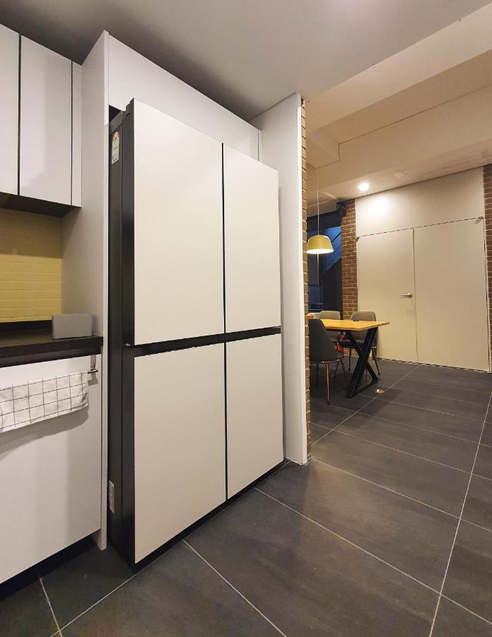 Yolo Guest house
