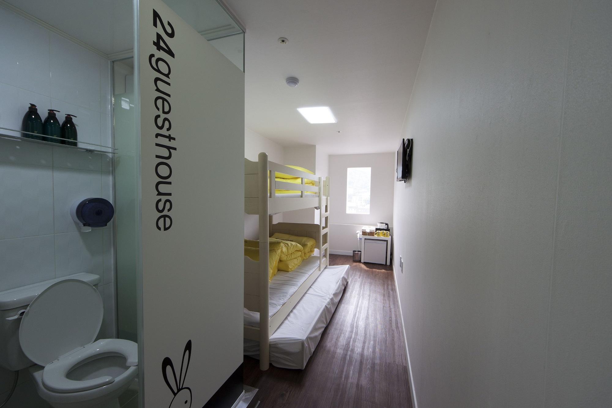 24 Myeongdong Town Hotel 2*