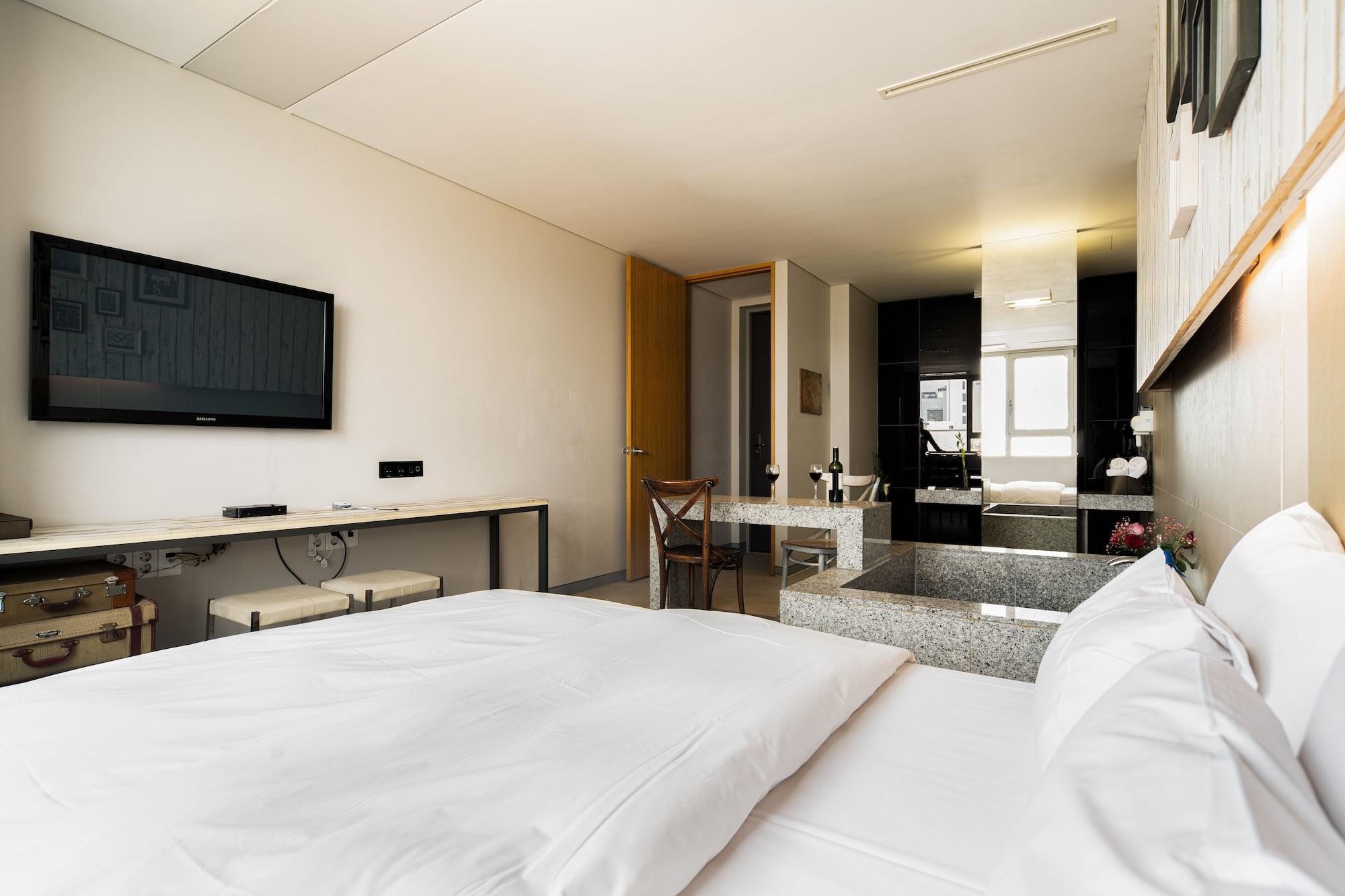 Hotel The Designers Hongdae Seoul