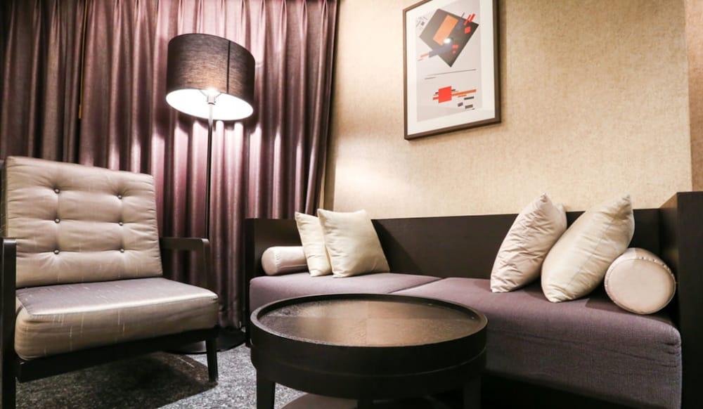 Swiss Grand & Grand Hotel 5*