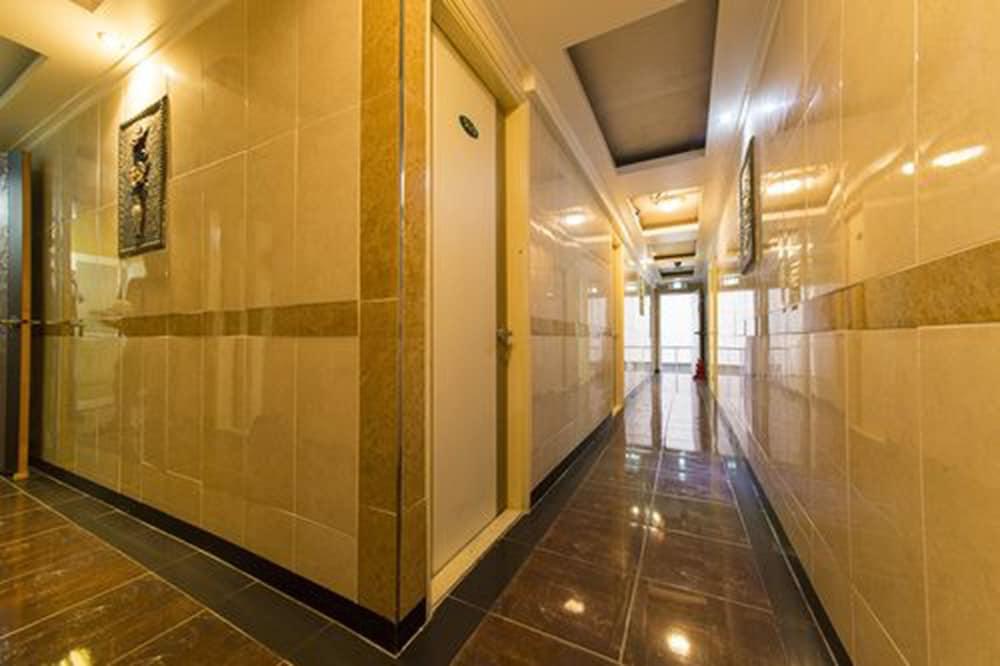 Metro Hostel Seoul