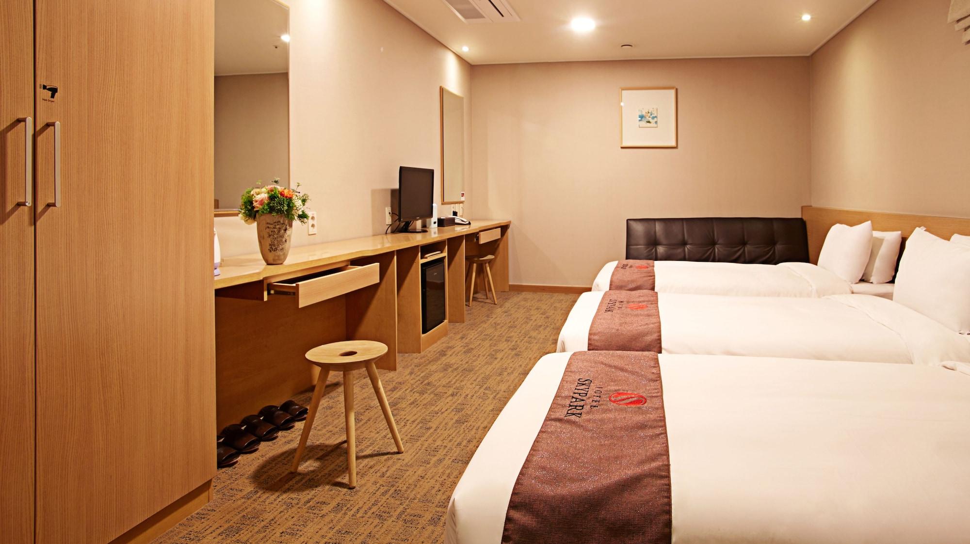 Hotel Skypark Myeongdong 3 3*