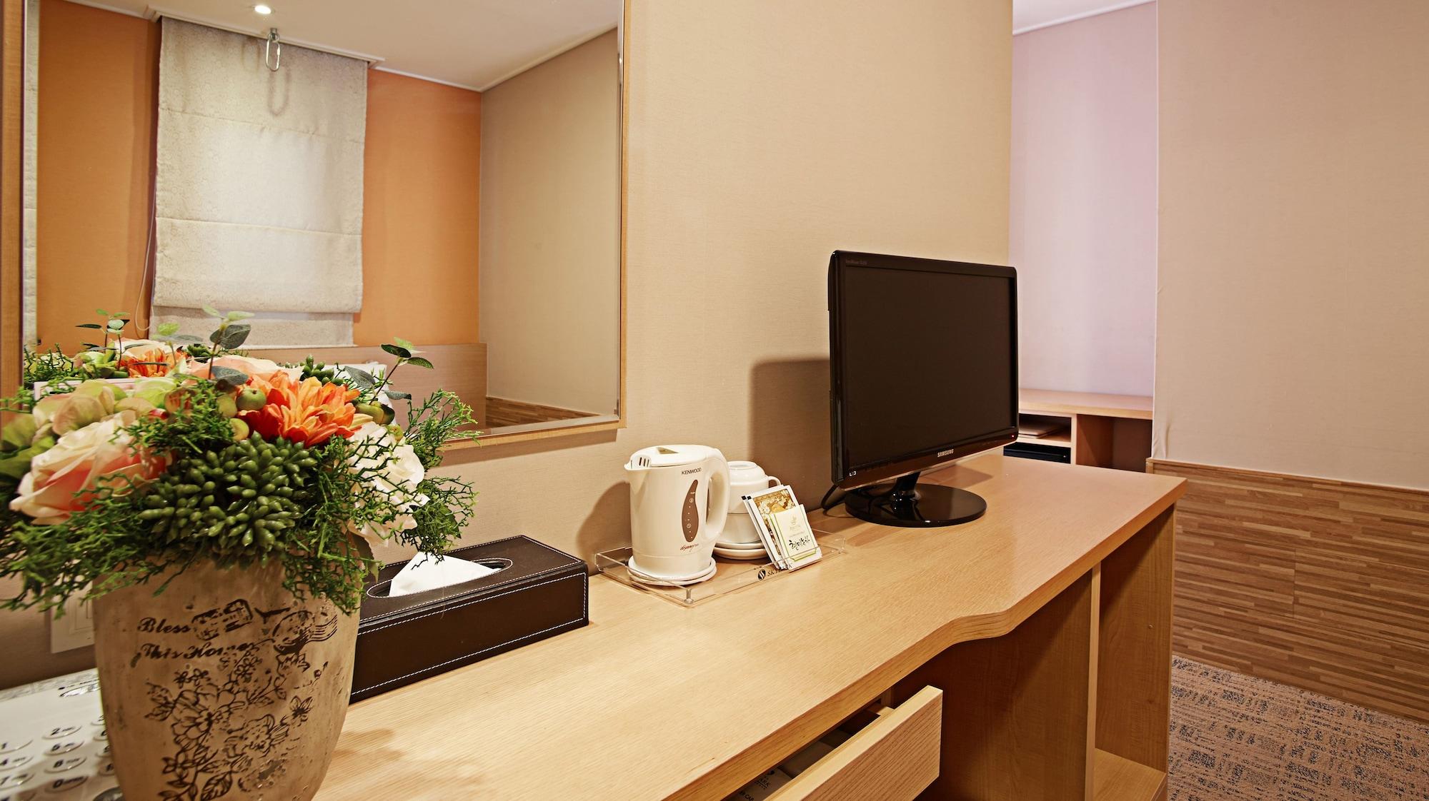 Hotel Skypark Myeongdong 3 3*