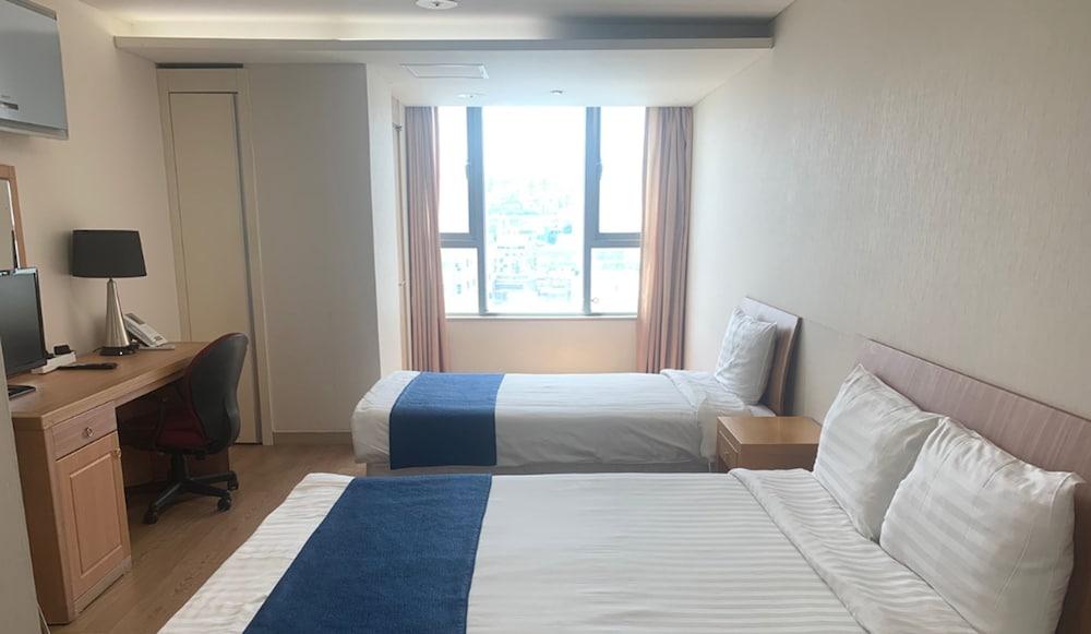 Hyundai Apartment Seoul