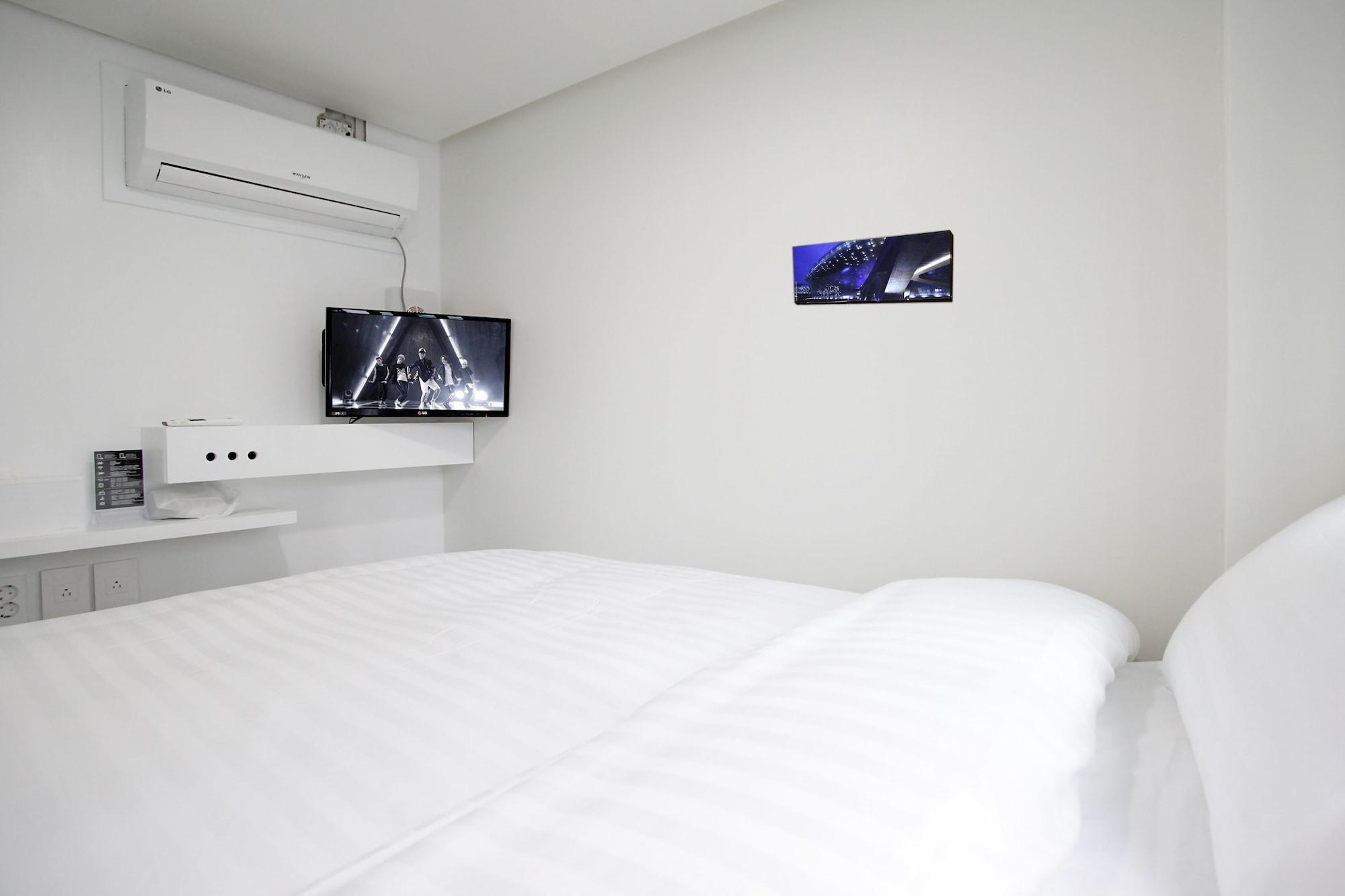 Hostel K-pop Tower